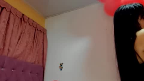 konie Diaz online show from November 2025 12:09:02 AM