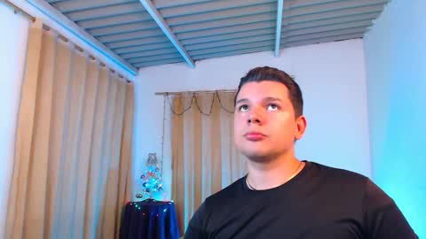 Klyie Online Mostly at 10pm-7am COL time online show from November 2025 11:16:01 PM