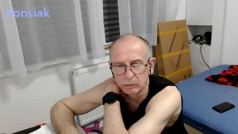 Komsiak online show from May 2026 06:36:02 PM