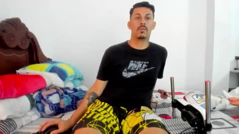 Snapshot of kopular chatting on January 2026 07:41:01 PM Diego y Edgar online show from January 2026 07:41:01 PM