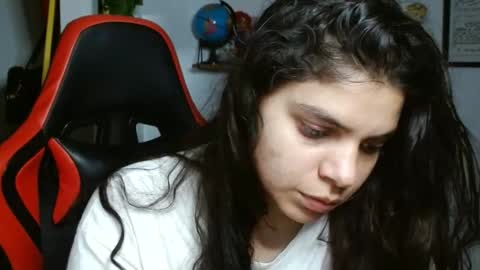 Karoll online show from December 2024 12:53:02 AM