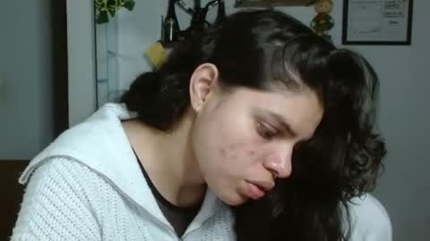 Karoll online show from September 2025 02:33:01 AM