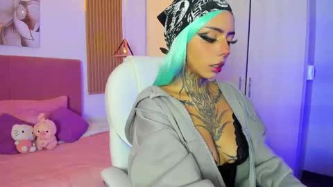 Snapshot of korarousee chatting on October 2025 01:30:02 PM Kora online show from October 2025 01:30:02 PM