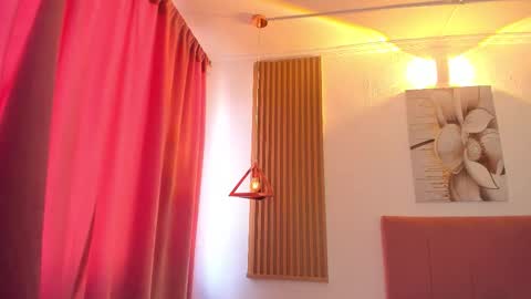 Snapshot of korarousee chatting on November 2025 01:24:01 PM Kora online show from November 2025 01:24:01 PM