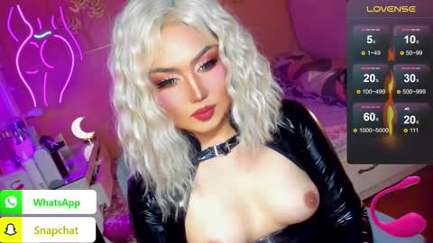 Snapshot of koreandollts chatting on November 2025 03:05:01 AM MISS ALICIA online show from November 2025 03:05:01 AM