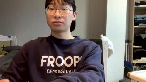 koreantwiink online show from January 2026 10:59:01 PM