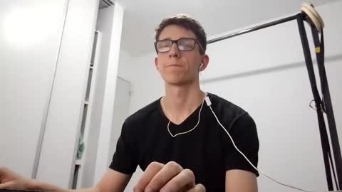 Facu online show from March 2026 07:18:02 PM