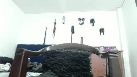 kratos_and_afrodita online show from September 2025 05:03:02 PM