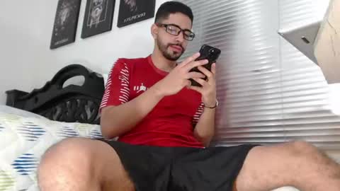 Snapshot of kratoswolf chatting on June 2026 01:23:02 PM kratoswolf online show from June 2026 01:23:02 PM