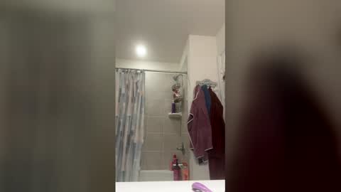 kreme1814 online show from February 2026 11:50:02 PM