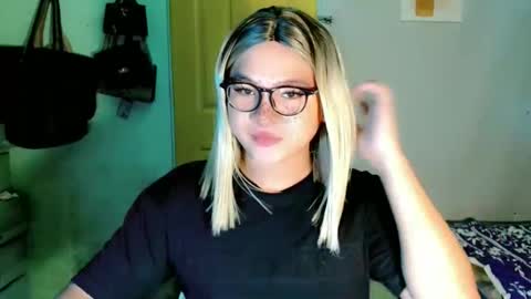 krezikeed online show from May 2026 07:37:01 AM