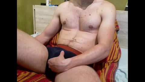 cricri2633 online show from May 2026 07:31:01 PM