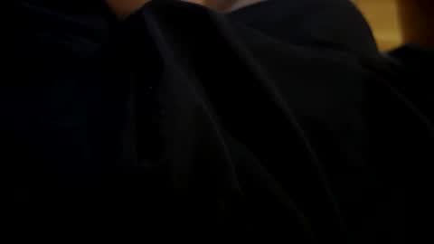 Snapshot of kris_308 chatting on November 2025 09:57:02 PM Kris online show from November 2025 09:57:02 PM