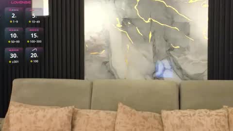 criss online show from November 2025 08:29:02 PM