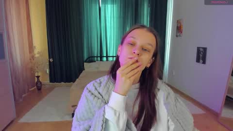 krisdoeil online show from March 2026 03:19:01 AM