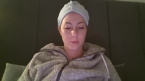 Grace online show from April 2026 08:07:01 PM