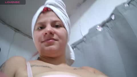 Snapshot of krissone_1 chatting on May 2026 09:13:01 PM krissone online show from May 2026 09:13:01 PM