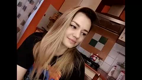 Snapshot of krisssexi chatting on January 2025 06:43:02 AM KrissSexi online show from January 2025 06:43:02 AM