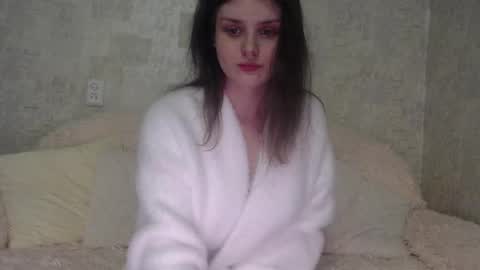 krissvoss online show from December 2025 09:09:02 PM