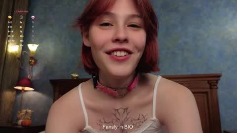 Snapshot of krissyhei chatting on November 2025 01:04:02 AM Sarah online show from November 2025 01:04:02 AM