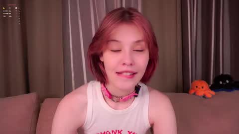 Snapshot of krissyhei chatting on November 2025 01:05:01 AM Sarah online show from November 2025 01:05:01 AM