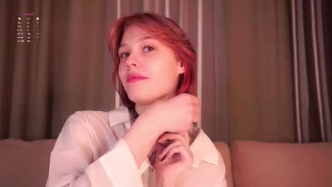 Snapshot of krissyhei chatting on November 2025 01:08:02 AM Sarah online show from November 2025 01:08:02 AM