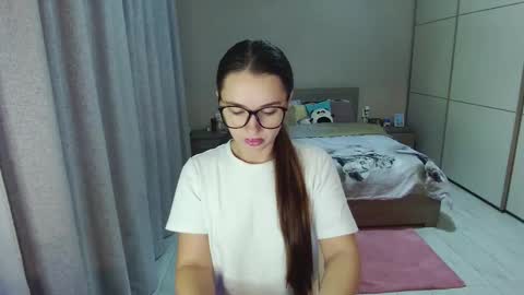 twitter    Annemarye 23 online show from October 2025 04:46:01 AM