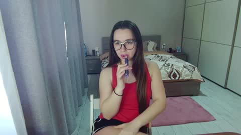 twitter    Annemarye 23 online show from April 2026 06:10:02 AM