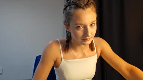 Snapshot of kristandaty chatting on February 2026 04:01:01 PM kristandaty online show from February 2026 04:01:01 PM