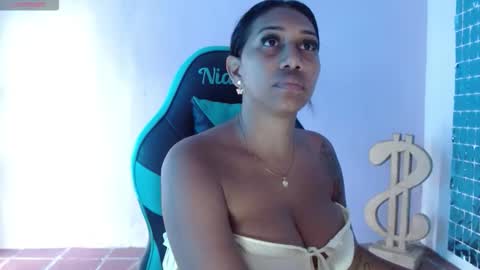 Snapshot of kristel_lee chatting on October 2025 02:16:01 PM kristel_lee online show from October 2025 02:16:01 PM