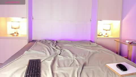 Snapshot of kristelgray chatting on March 2025 06:01:02 PM kristelgray online show from March 2025 06:01:02 PM