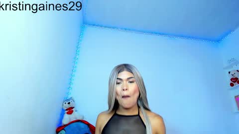 Snapshot of kristiingaines_ chatting on December 2025 11:56:02 PM kristin online show from December 2025 11:56:02 PM