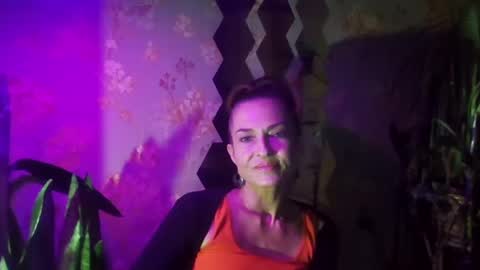 Snapshot of kristinagold44 chatting on January 2025 10:08:01 PM Kristina online show from January 2025 10:08:01 PM