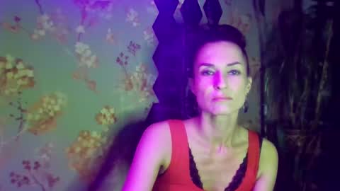 Snapshot of kristinagold44 chatting on March 2025 07:15:02 PM Kristina online show from March 2025 07:15:02 PM
