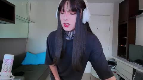 kristina online show from March 2025 09:43:01 AM