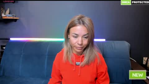 Muscle Queen online show from June 2026 06:20:02 PM