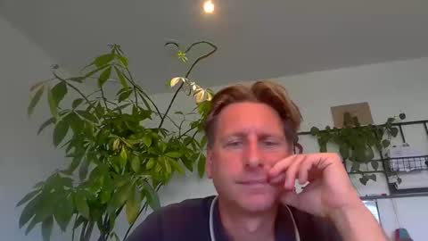 kristof8504 online show from September 2025 08:25:02 AM