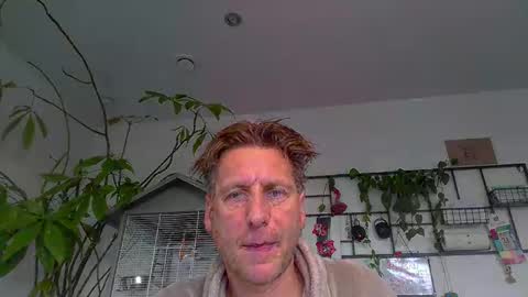 kristof8504 online show from December 2025 09:49:01 AM