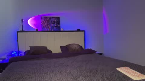 Kristi online show from February 2025 09:42:02 AM