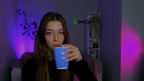 Snapshot of kristylovee chatting on September 2025 09:21:02 AM Kristy online show from September 2025 09:21:02 AM