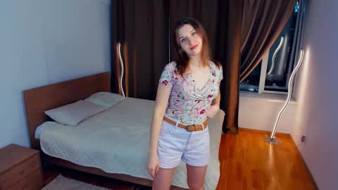 Misty online show from November 2025 05:15:02 PM