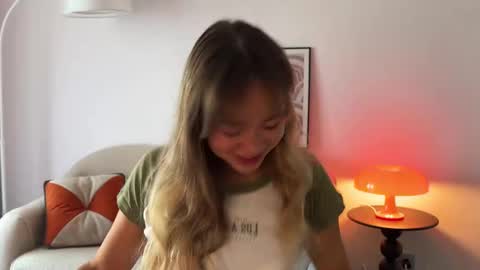 Snapshot of kristyspiritedaway chatting on October 2025 11:19:01 AM Kristy Nip slip shady Best model on CB online show from October 2025 11:19:01 AM