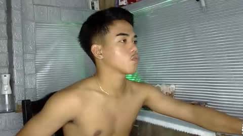 kritthanarkorn online show from February 2026 06:20:01 PM