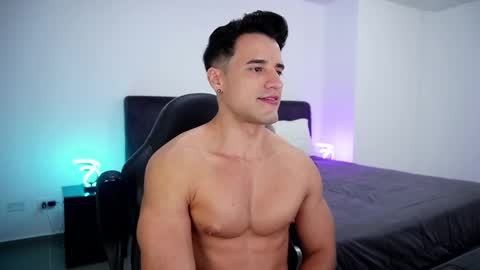 Snapshot of krops_ chatting on March 2025 02:56:02 PM KROPS online show from March 2025 02:56:02 PM