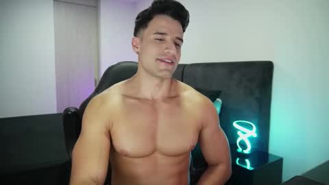 Snapshot of krops_ chatting on September 2025 06:19:02 AM KROPS online show from September 2025 06:19:02 AM