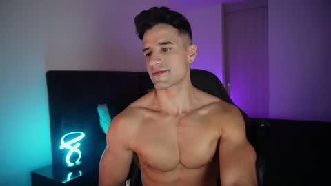 Snapshot of krops_ chatting on November 2025 11:20:02 PM KROPS online show from November 2025 11:20:02 PM