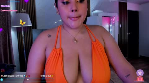 Snapshot of krysstal__ chatting on February 2025 05:07:02 AM online show from February 2025 05:07:02 AM