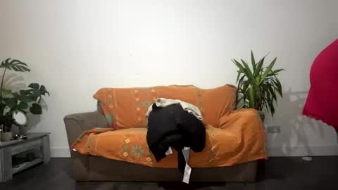 Snapshot of krystal199 chatting on November 2025 09:37:01 AM Plushpie online show from November 2025 09:37:01 AM