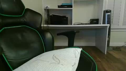 Kevin online show from February 2025 07:38:01 AM