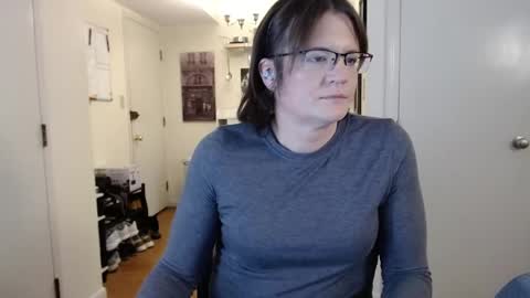 Cait online show from April 2026 09:12:01 PM